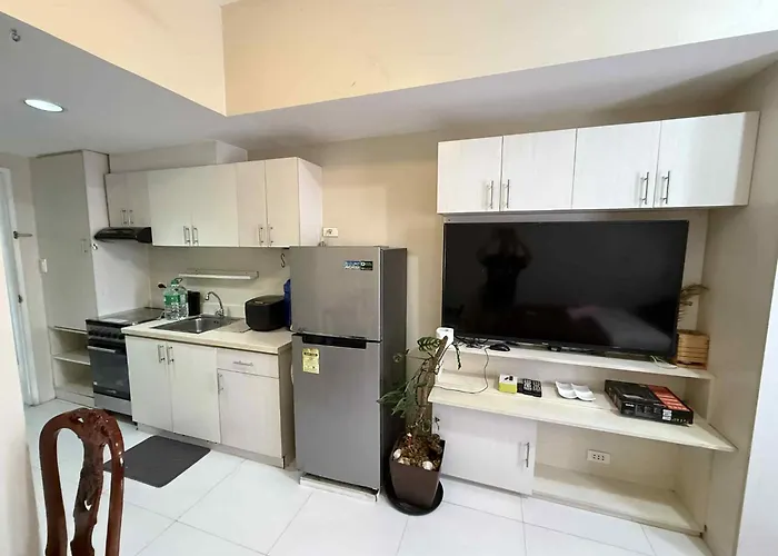Sunvida Tower Staycation Unit 2503-2504 4*